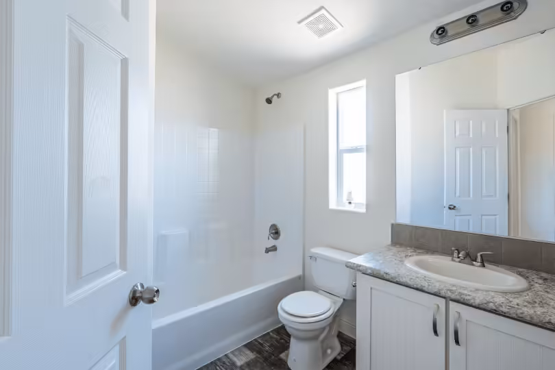 florianfehmesacavcobbathcopy, Apache Junction homes, smart home options, Clayton, maintenance, custom